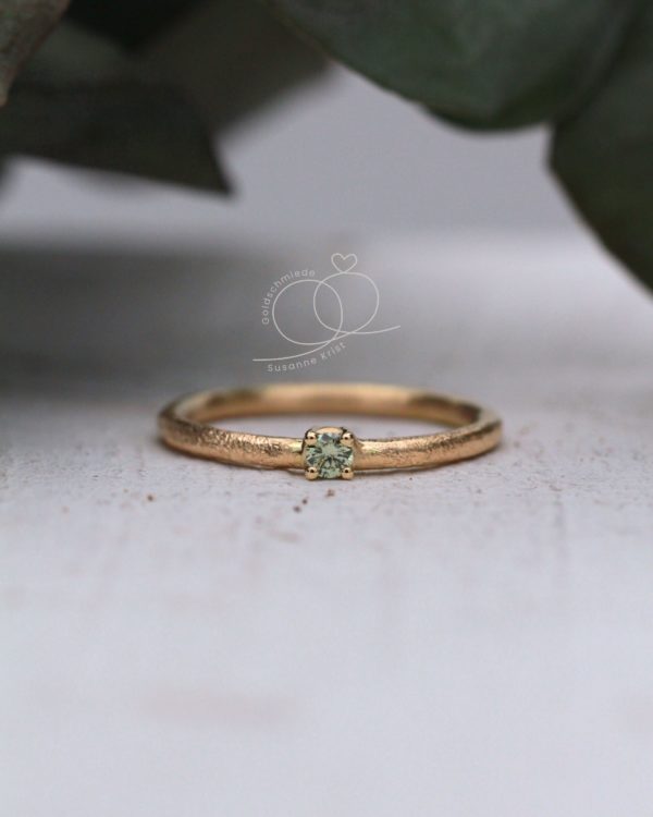 Goldring mit grünem Stein Jardini