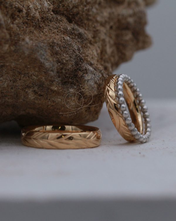 Ringe mit Holzmuster Baumtraum mit Kugelring