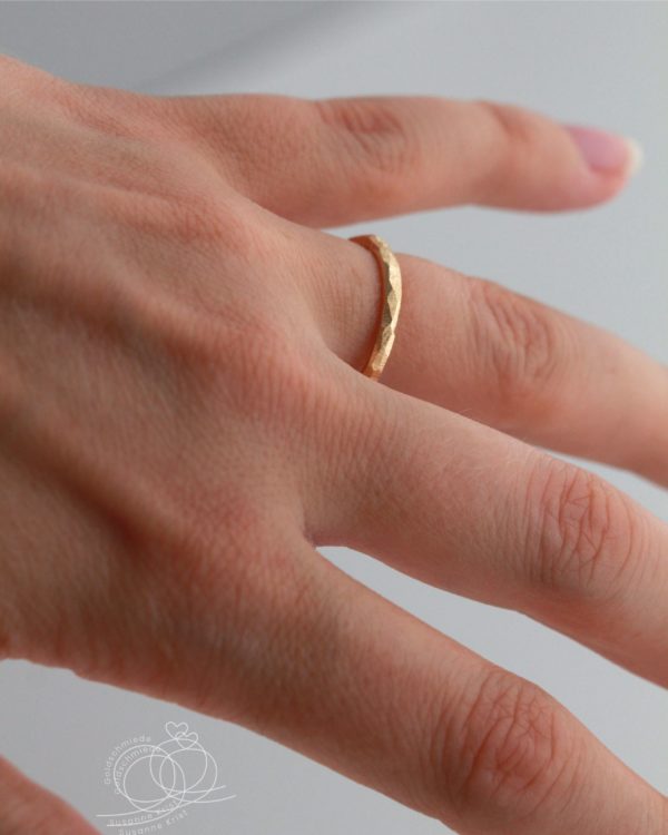 Schmale Trauringe aus Rosegold Zarties